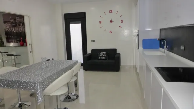 Chalet en venta — 12