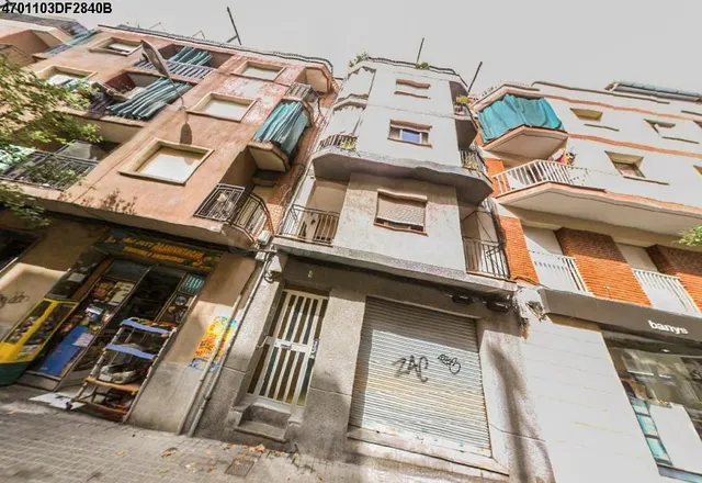 Se vende Piso OKUPADO en Sant Pere 4 Hospitalet de Llobregat