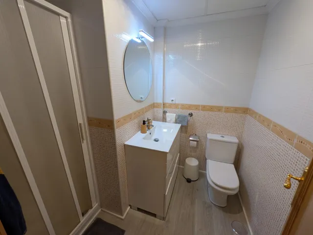 AMPLIO PISO DE 3 DORMITORIOS CON PATIO DE 55 M2 EN EL CENTRO DE SANTOMERA — 47