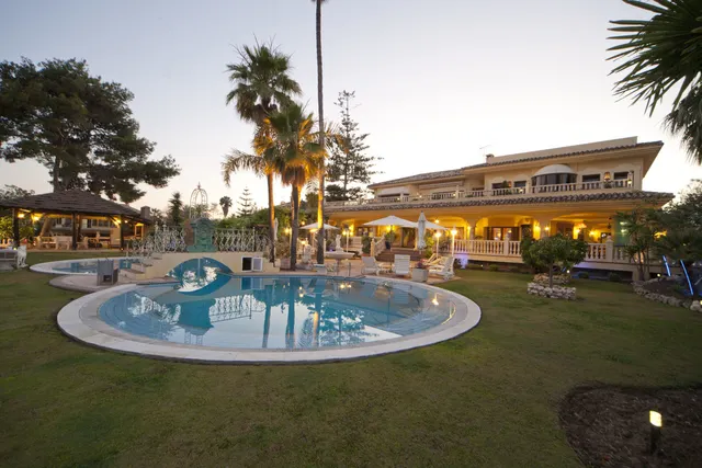 Chalet 7 habitaciones 1592m² en venta - Marbella