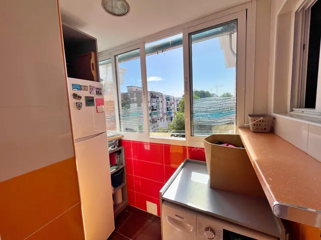 ¡TOTALMENTE REFORMADO Y AMUEBLADO! Piso con terraza y vistas despejadas en Alegría de la Huerta, Ciudad Jardín — 8