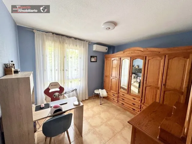 PISO CON ESPECTACULAR TERRAZA — 15