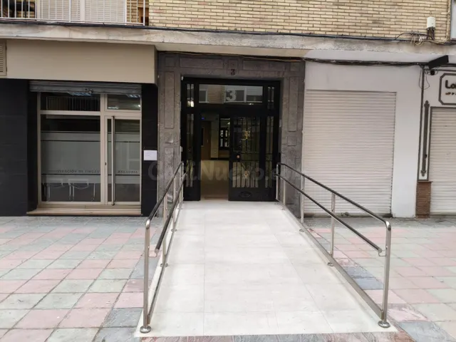 AMPLIO PISO DE ALQUILER EN JOSE RECUERDA – GRANADA