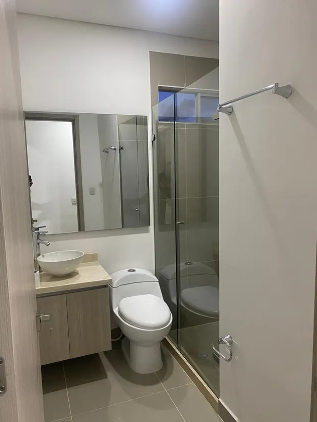 Venta hermoso apartamento en barrio manga — 10