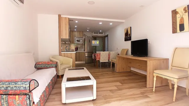 IMPRESIONANTE CHALET EN ALFAS DEL PI — 49