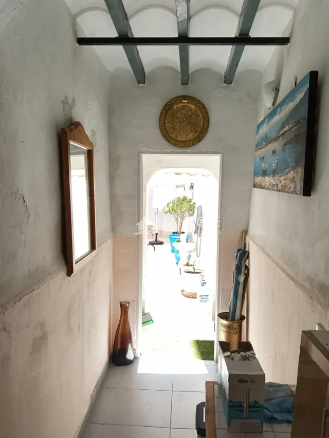 Se vende encantadora casa semi reformada en el corazón de Aspe — 21