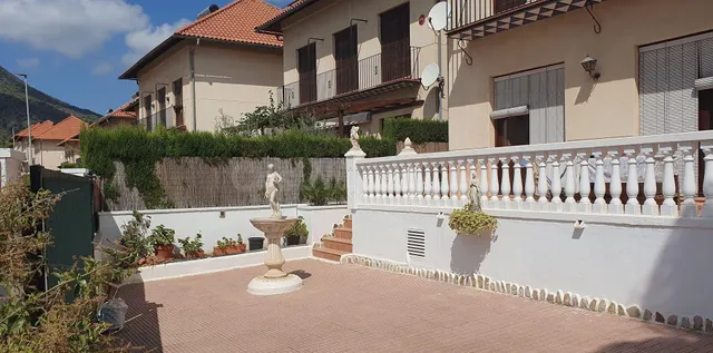SE VENDE ESPECTACULAR VIVIENDA UNIFAMILIAR ECOLOGICA EN LA VALL D' UIXO — 3