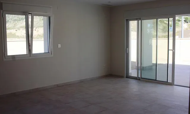 VILLA MODERNA DE NUEVA CONSTRUCCIÓN DE 3 DORMITORIOS Y PISCINA PRIVADA  EN LA ROMANA(ALICANTE) — 13