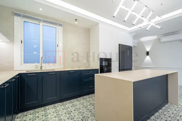 Espectacular piso reformado de 200m2 en la dreta de l´eixample — 11