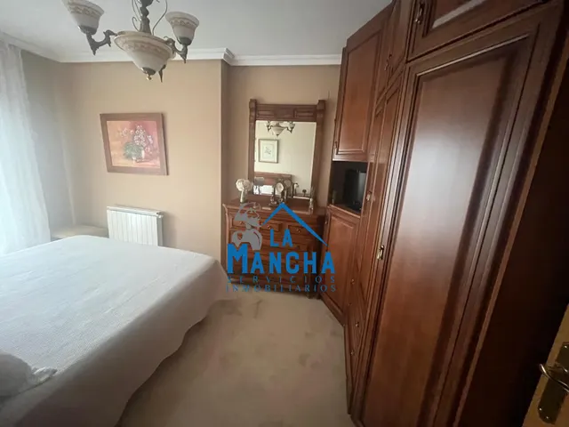 *235.000€* INMOBILIARIA LA MANCHA VENDE ADOSADO EN HELLIN-ALBACETE — 23