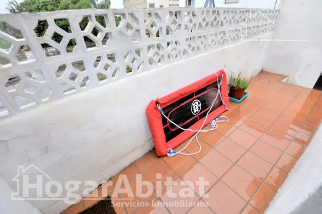 ¡Magnífico chalet! Amplio y lleno de luz, con piscina, terraza, garaje y parcela — 16
