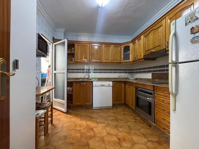 Se vende piso amplio y luminoso en el centro — 11