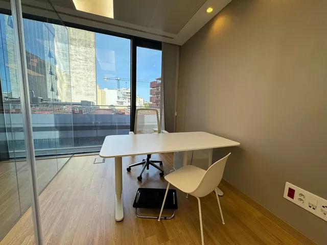 Oficina 105m² en venta - Marbella — 11