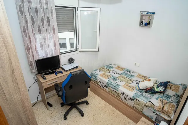 Piso en Venta en La Paz - Segunda Aguada, Cádiz por €270.000 — 4