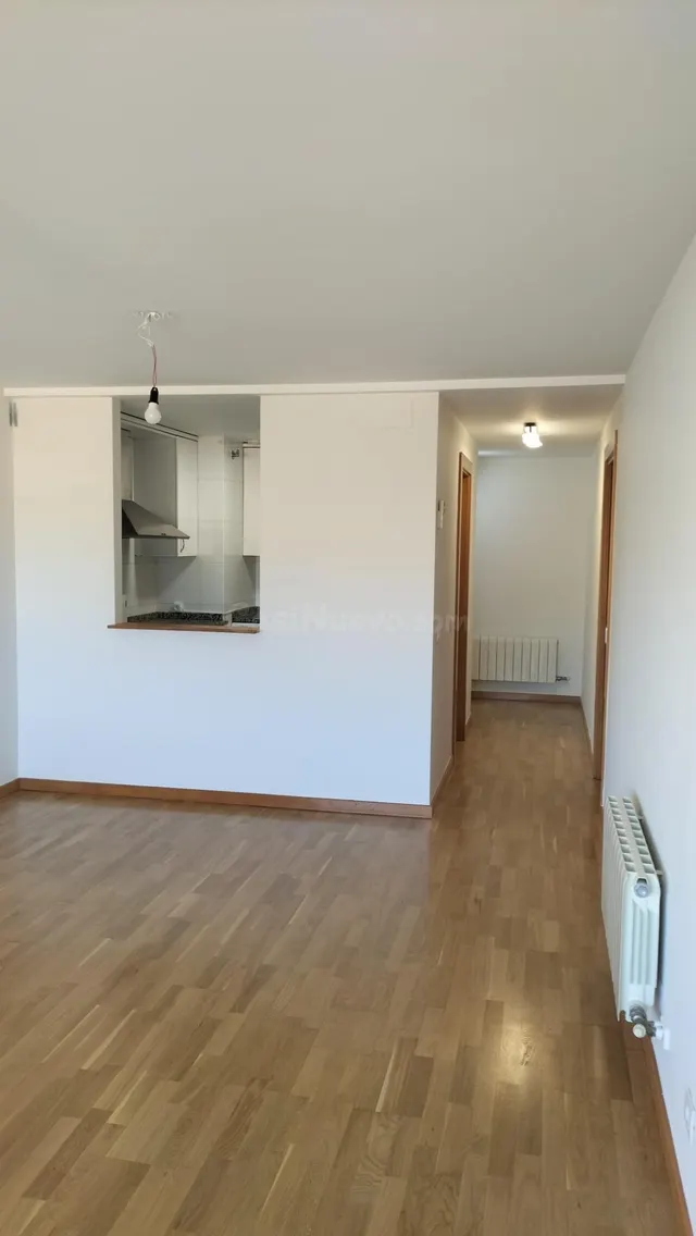 ¡Oportunidad Única! Moderno Piso de 2 habitaciones en el Cor - foto 4
