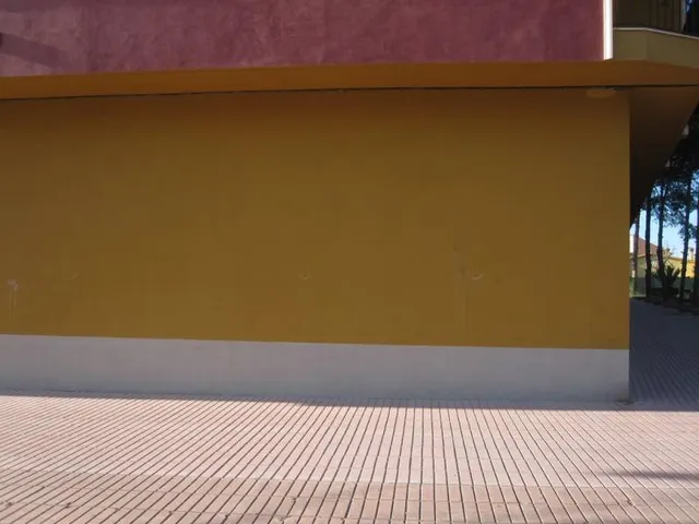 LOCAL COMERCIAL EN EL PARQUE ESQUINA — 5