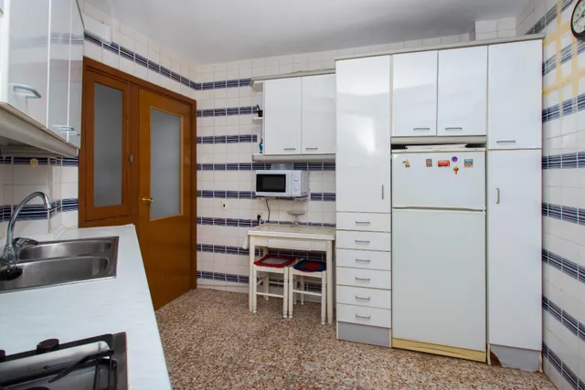 Ático de 3 dormitorios en Playa del Cura, Torrevieja. — 30