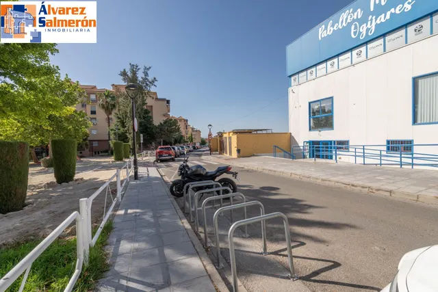 Encantadora Casa Reformada en Ogijares con Vistas y Espacios para Disfrutar — 48