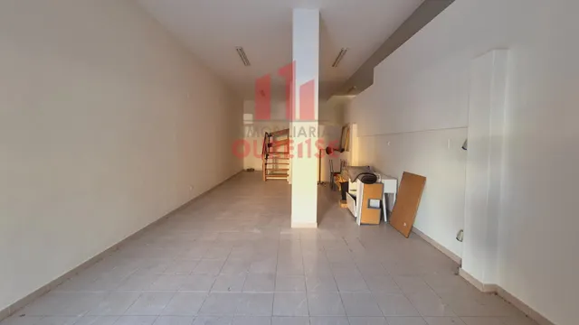 REF. 5638 LOCAL COMERCIAL EN O COUTO — 3