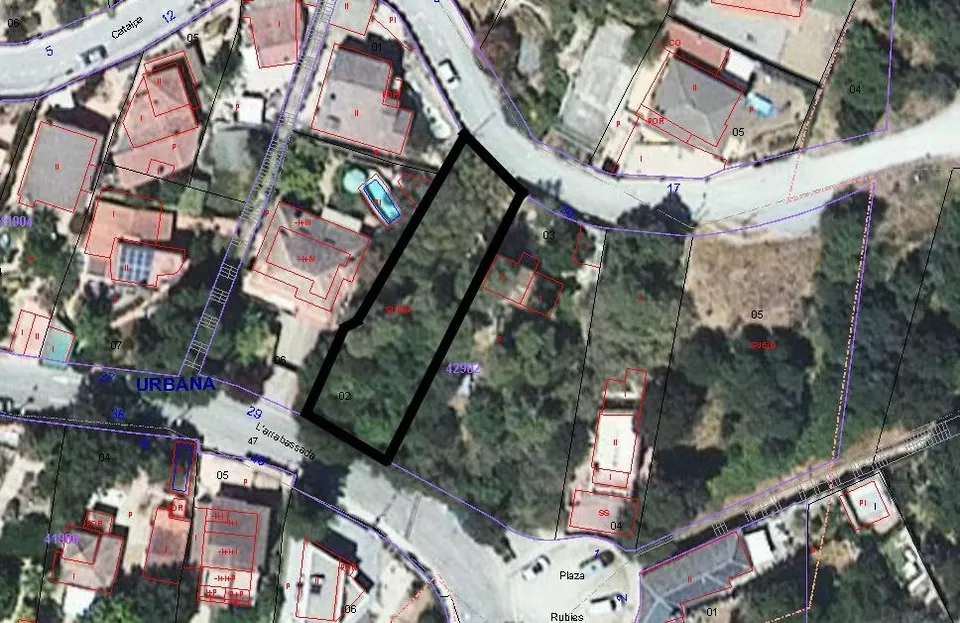 SE VENDE TERRENO URBANO EN SANT CUGAT, ZONA LA FLORESTA