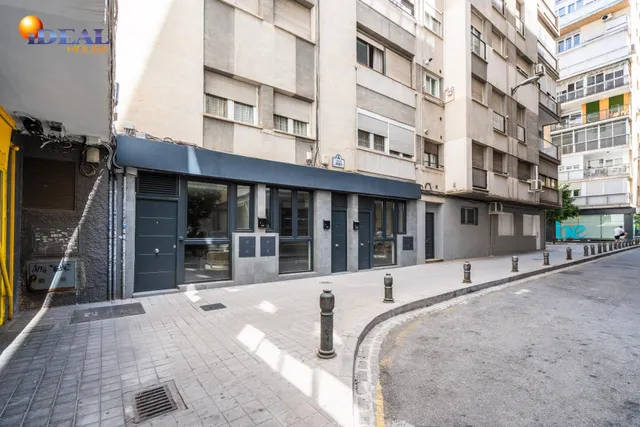 Amplia vivienda junto METRO Recogidas a estrenar! — 15