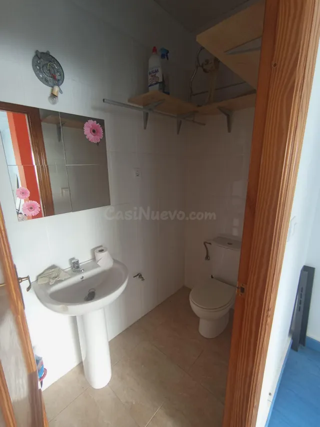 Local céntrico en alquiler en Mazarron - foto 5