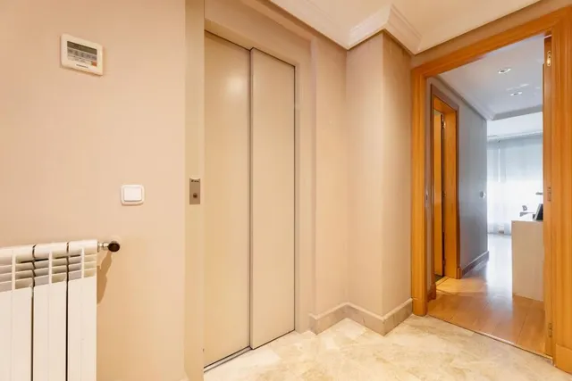 Chalet Adosado en Pozuelo De Alarcón — 16