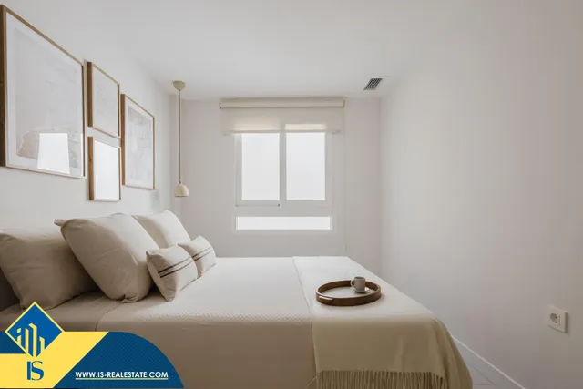 INCREÍBLE APARTAMENTO A PIE DE PLAYA, TOTALMENTE REFORMADO! — 27