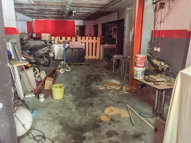 TERRENO URBANO EN RIPOLLET CON PARKING — 16