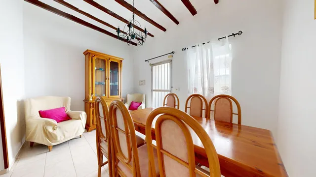 Casa en Venta en Benimantell — 4