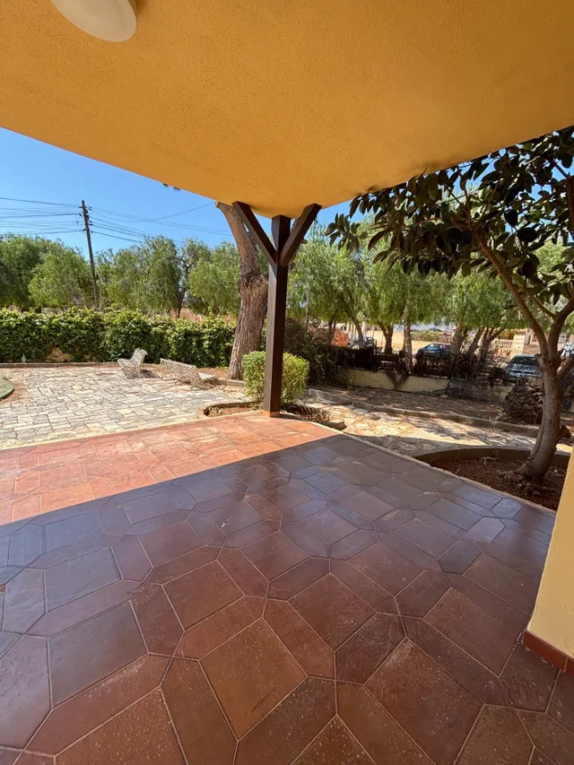 Exclusiva villa con piscina en Los Urrutias, Mar Menor — 31