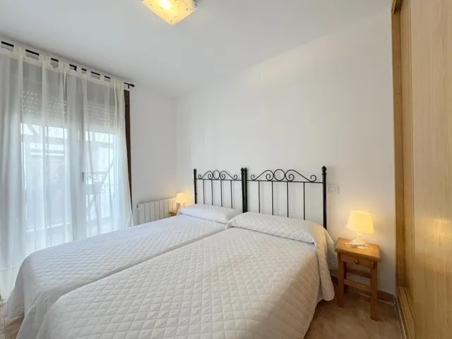 HOSTAL RESTAURANTE EN PLENO CASCO ANTIGUO DE CANDELEDA — 45