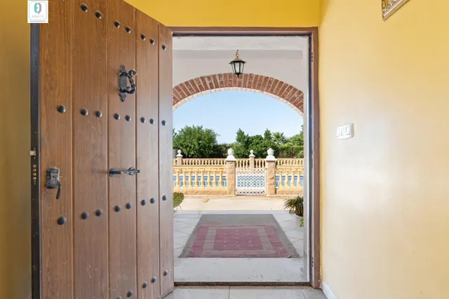 CHALET CON PISCINA EN CORTIJO PRETEL (ALBOLOTE) — 10