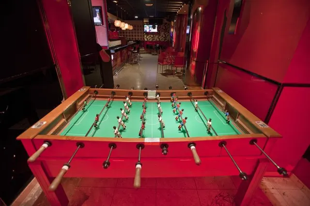 Pub en pleno funcionamiento en venta en Quintanar del Rey. — 2