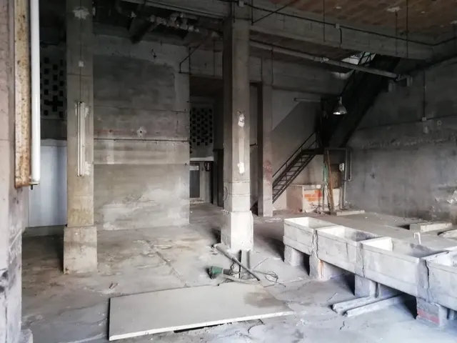VENTA LOCAL COMERCIAL — 21