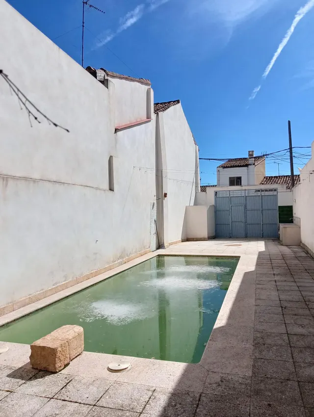 Parcela urbana en el centro de Montroy — 2