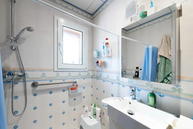 DOS CHALETS  A 100 METROS DE LA PLAYA, RINCON DE LA VICTORIA — 23