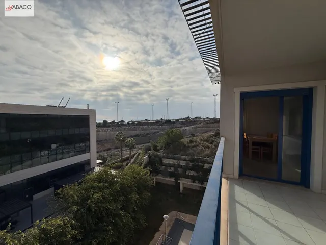 Ático con terraza de 140 m2 . — 5