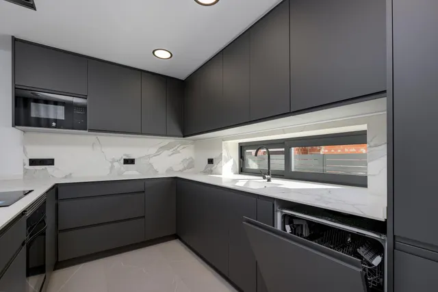 Moderna villa en la Costa Blanca — 24
