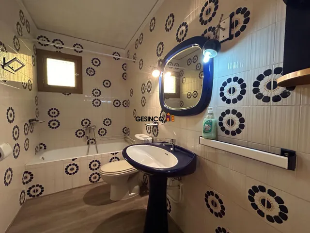 VIVIENDA EN ROTGLA Y CORBERA CON AMPLIAS POSIBILIDADES — 14