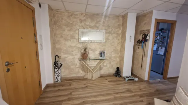 Amplio Piso en el Corazón de La Ràpita - Oportunidad Única — 5