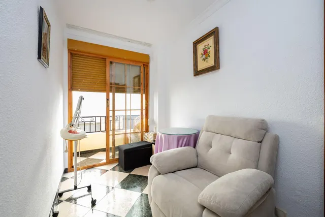 Casa de 5 plantas con 6 dormitorios, terrazas y vistas en Lanjarón – Granada — 26