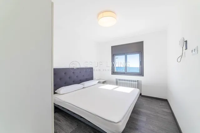 CASA EN PRIMERA LINEA DE MAR — 35