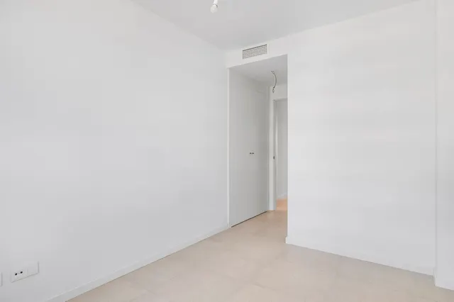 Apartamento 2 habitaciones 81m² en venta - Centro — 12