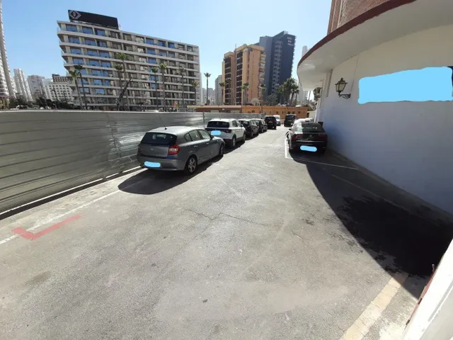 Acogedor apartamento cerca de playa Levante con vistas al mar y Benidorm. — 23