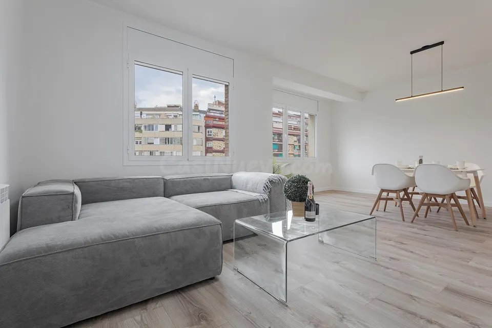 EXCLUSIVO PISO DE 153m2 CON 5 DORMITORIOS