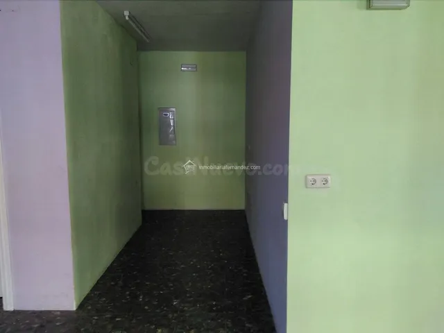 Local comercial 1 habitación 80m² en venta - EROSKI - foto 3