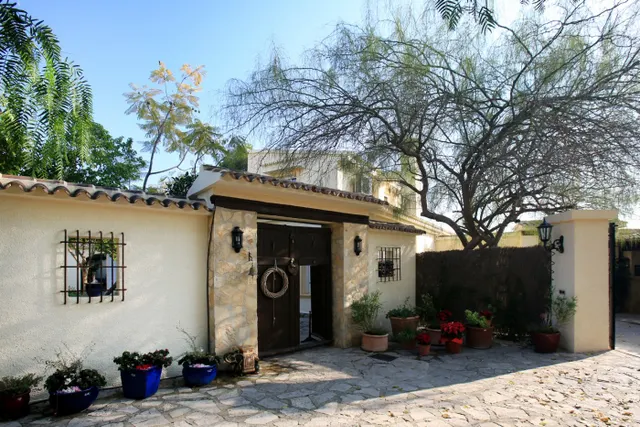 MAGNÍFICA VILLA DE LUJO CON VISTAS PANORÁMICAS EN CALPE — 12