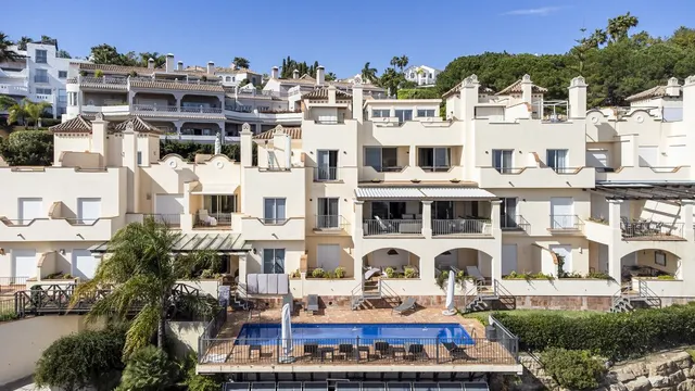 Ático 4 habitaciones 350m² en venta - Urb. Marbesa — 10