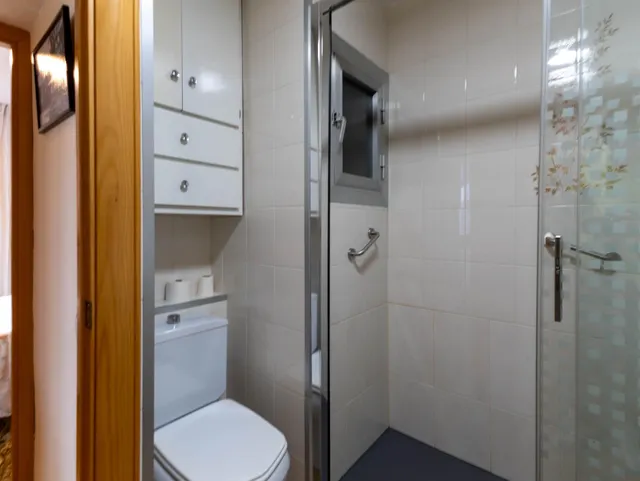 Agencia Inmobiliaria en Barcelona. Piso en venta en Montbau — 23